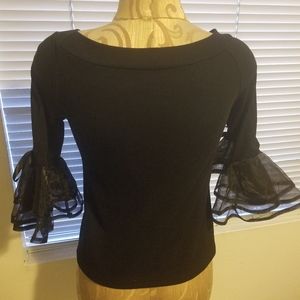 🌺 6 for $25 bundle- black top M